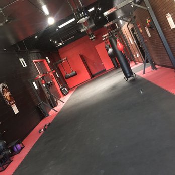 9Round - Best time to come workout at 4pm - Kickboxing Near Me - Sacramento, California