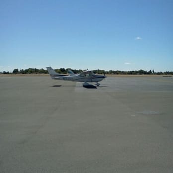 Executive Airport - Airports Near Me - Sacramento, California