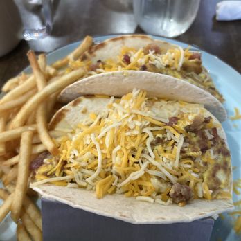 Sophie’s Cafe - Breakfast tacos - Cafes Near Me - Sebring, Florida