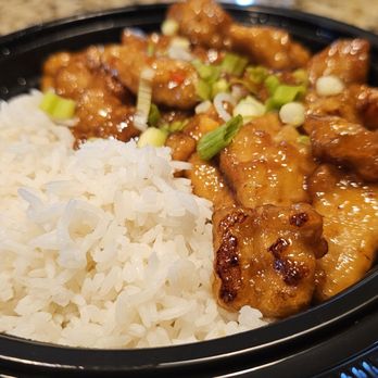 Pei Wei Asian Kitchen - Hot Honey Chicken - Chinese Near Me - Owasso, Oklahoma Pei Wei Asian Kitchen - Hot Honey Chicken - Chinese Near Me - Owasso, Oklahoma