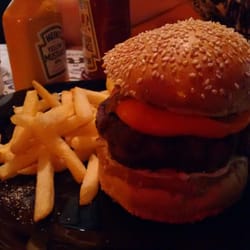 O Barba Hamburgueria - Francis Drake