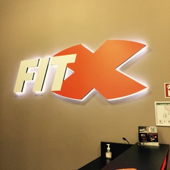FitX - FitX - Gyms Near Me - Berlin, BE