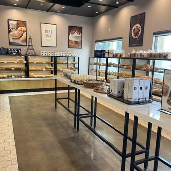 Paris Baguette - Coffee & Tea Near Me - Irvine, California Paris Baguette - Coffee & Tea Near Me - Irvine, California