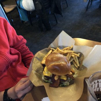 Buffalo Wild Wings - Cheeseburger - Chicken Wings Near Me - Clifton Park, New York Buffalo Wild Wings - Cheeseburger - Chicken Wings Near Me - Clifton Park, New York