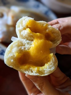 Dimsum Asian Bistro by null