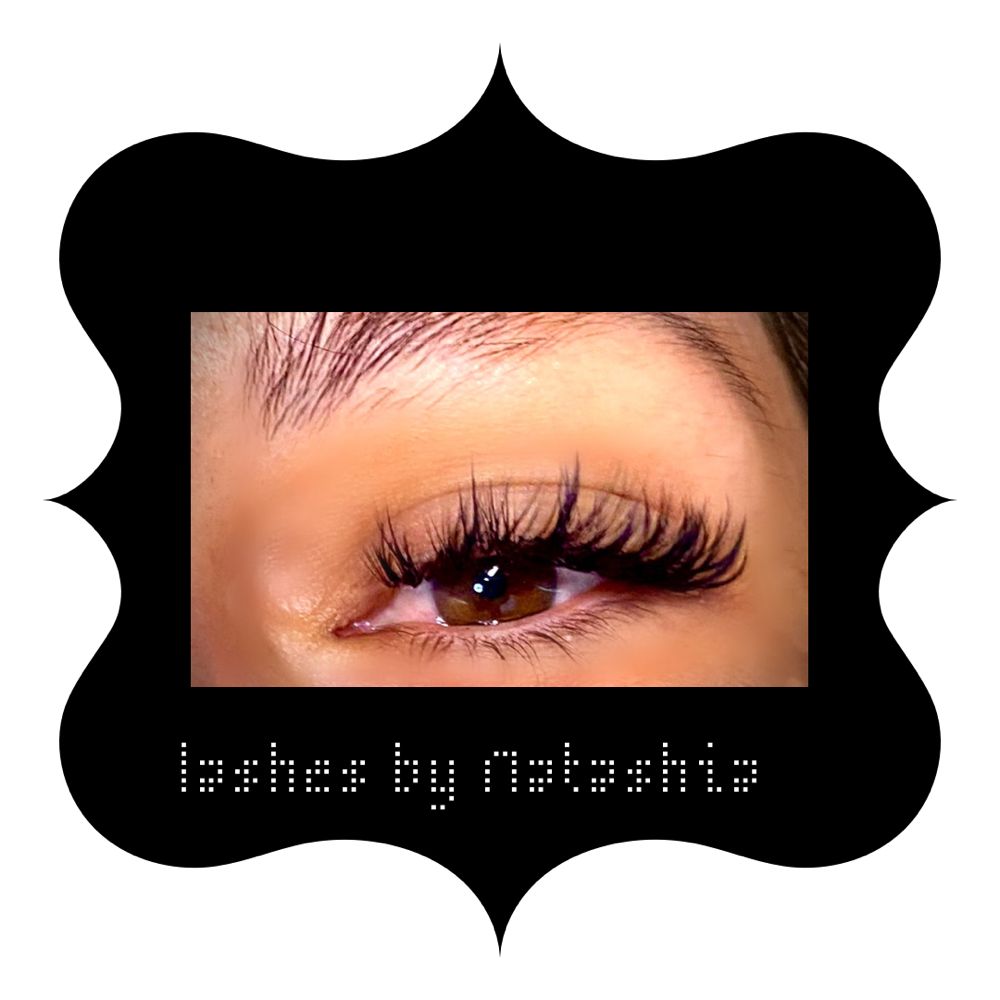 Lashes By Natashia Logo
