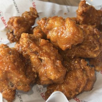 bb.q Chicken Lone Tree - honey garlic wings - Chicken Wings Near Me - Lone Tree, Colorado bb.q Chicken Lone Tree - honey garlic wings - Chicken Wings Near Me - Lone Tree, Colorado