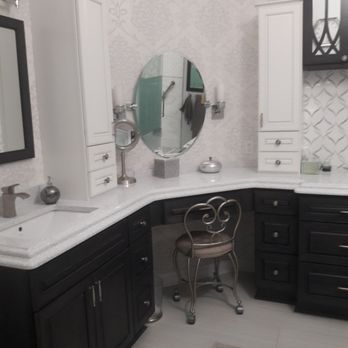 Schaffer Construction Group - a bathroom with a corner vanity - General Contractors Near Me - Willowbrook, Illinois