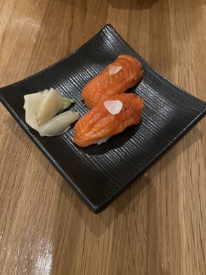 Nomonomo Sushi by null