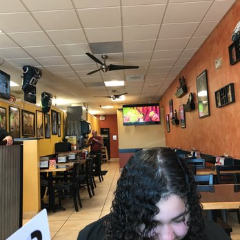 Pizza Xtreme - Front looking back - Pizza Near Me - Orlando, Florida Pizza Xtreme - Front looking back - Pizza Near Me - Orlando, Florida