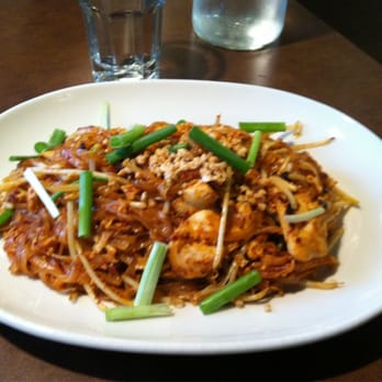 Ta Ra Rin Thai Cuisine - Pad thai - Thai Near Me - Eugene, Oregon Ta Ra Rin Thai Cuisine - Pad thai - Thai Near Me - Eugene, Oregon