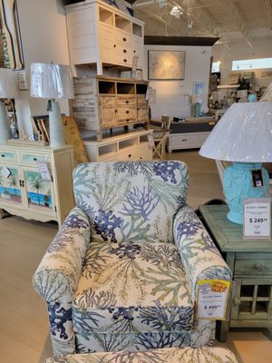 THE FURNITURE WAREHOUSE - Updated May 2024 - 46 Photos & 106 Reviews