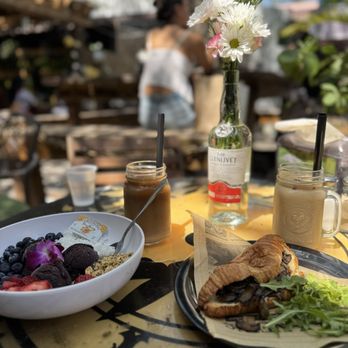 Neverland Coffee Bar - Coffee & Tea Near Me - North Miami Beach, Florida Neverland Coffee Bar - Coffee & Tea Near Me - North Miami Beach, Florida
