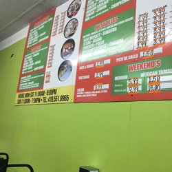 Taco's Nacho's - These are the hours and menu
