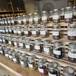 Jars to smell tea