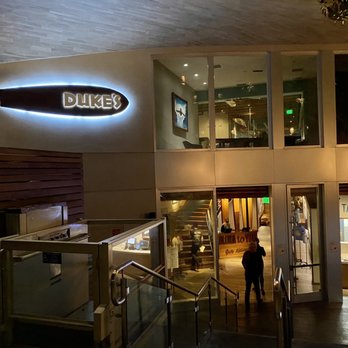 Duke's La Jolla - Entrance - New American Near Me - La Jolla, California