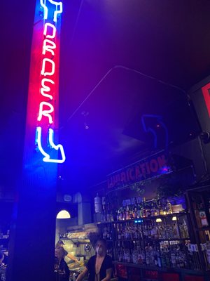 Bar Bar by null