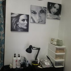 De el shampoo station