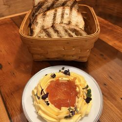 Wilson's Orchard And Farm - Des Moines - Bread & Butter