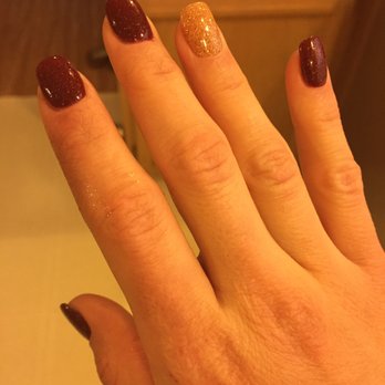 Milluxury Nail Spa - Perfect sparkly holiday nails. Nexgen powder in red and gold - Nail Salons Near Me - Mill Creek, Washington Milluxury Nail Spa - Perfect sparkly holiday nails. Nexgen powder in red and gold - Nail Salons Near Me - Mill Creek, Washington