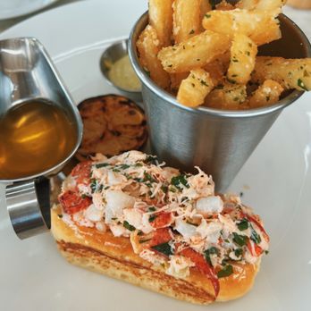 Fleetwood's on Front St - Lobster and shrimp roll - New American Near Me - Lahaina, Hawaii Fleetwood's on Front St - Lobster and shrimp roll - New American Near Me - Lahaina, Hawaii