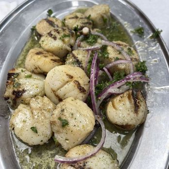 Le Canal - Scallops - Seafood Near Me - Pierrefonds, Quebec Le Canal - Scallops - Seafood Near Me - Pierrefonds, Quebec