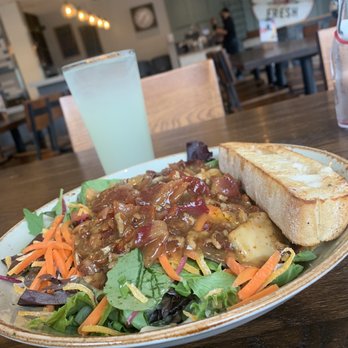 First Watch - Sweet pecan salad - Breakfast & Brunch Near Me - Orlando, Florida