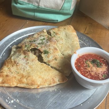 Aldo's Pizza Pies - Downtown - Pizza Near Me - Memphis, Tennessee