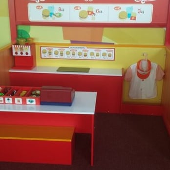 Kidzoona - Burger restaurant - Kids Activities Near Me - Makati, NCR