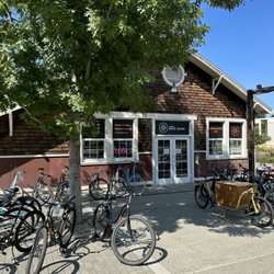 ASUCD Bike Barn