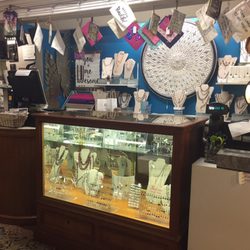 Bay City Floral - Gift shop