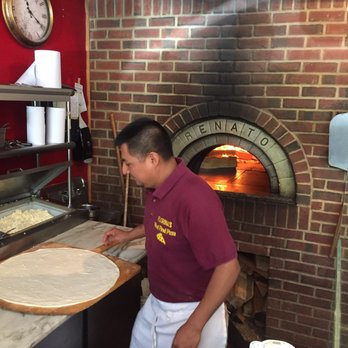 Florina’s Wood Fired Pizza & Pasta - Pizza Near Me - Fishkill, New York