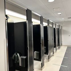 Kohl's - Women's restroom