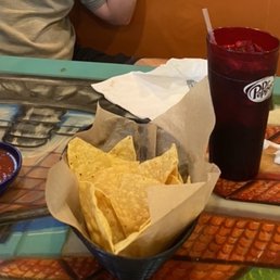 Delicious chips and salsa!