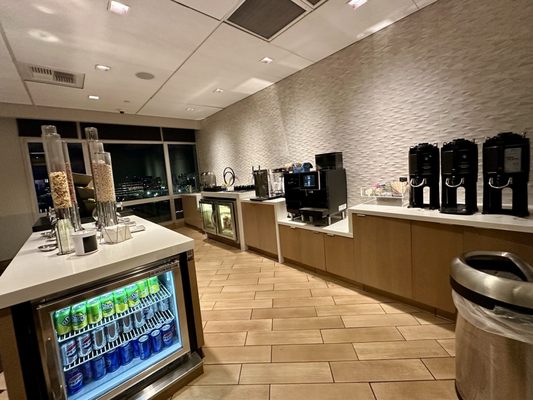 Marriott M Club Lounge by null