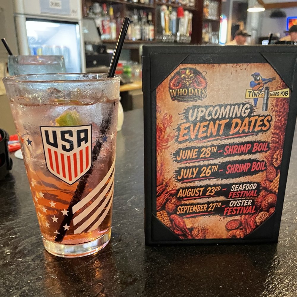 Tiny's - Fun events - Restaurants Near Me - Columbia, Illinois Tiny's - Fun events - Restaurants Near Me - Columbia, Illinois