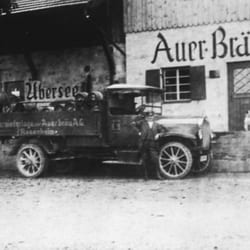 Auerbräu - Historische Aufnahme vom Auer Bierdepot in Übersee