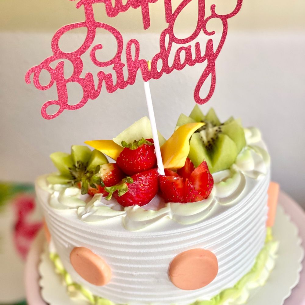 Fancy Wheat Field Bakery - Fruit cake - Desserts Near Me - San Francisco, California Fancy Wheat Field Bakery - Fruit cake - Desserts Near Me - San Francisco, California