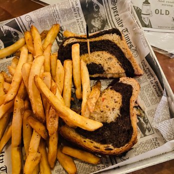 Prohibition Kitchen - Vegetarian Rueben and fries - Bars Near Me - St. Augustine, Florida Prohibition Kitchen - Vegetarian Rueben and fries - Bars Near Me - St. Augustine, Florida