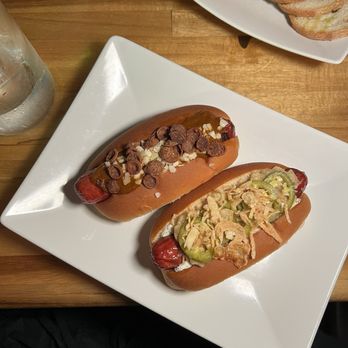The Summit - Hot dogs - Cocktail Bars Near Me - Pittsburgh, Pennsylvania