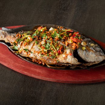 7 Seas Oyster Bar - sizzling sea Bream - Seafood Near Me - Houston, Texas