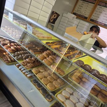B & J's Donuts - Donuts Near Me - Flint, Michigan B & J's Donuts - Donuts Near Me - Flint, Michigan