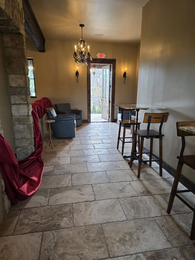 Tuscan Rose Vineyards - vineyard in Callahan, FL