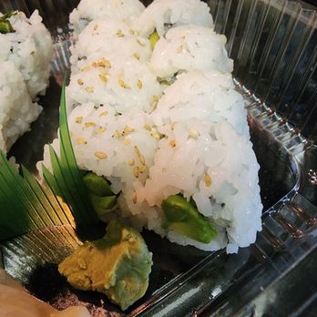 Toshi's Restaurant - Avocado roll - Sushi Bars Near Me - Beaverton, Oregon Toshi's Restaurant - Avocado roll - Sushi Bars Near Me - Beaverton, Oregon