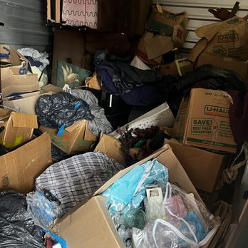 Handymen Junk Removal - Storage Clean Out in Houston, Texas. - Junk Removal & Hauling Near Me Handymen Junk Removal - Storage Clean Out in Houston, Texas. - Junk Removal & Hauling Near Me