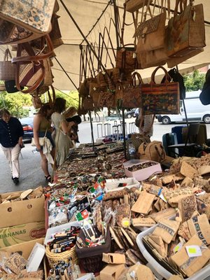 Feira da Ladra by null