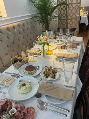 Cafe St. Petersburg by null