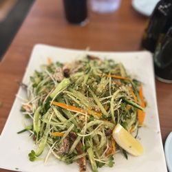 Sushi King - Salmon Skin Salad