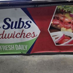 Lisa's Sandwiches - Simple Signage