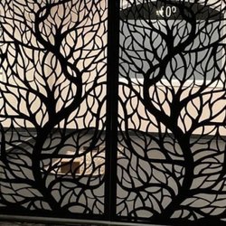 Harford Yoga - Divider Screen between yoga & art studio